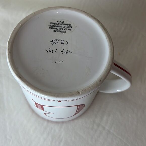 Sue La Table 16 Oz G Letter Coffee Tea Mug White Red 4 In Tall 3 1/4 In Diameter - Picture 4 of 6